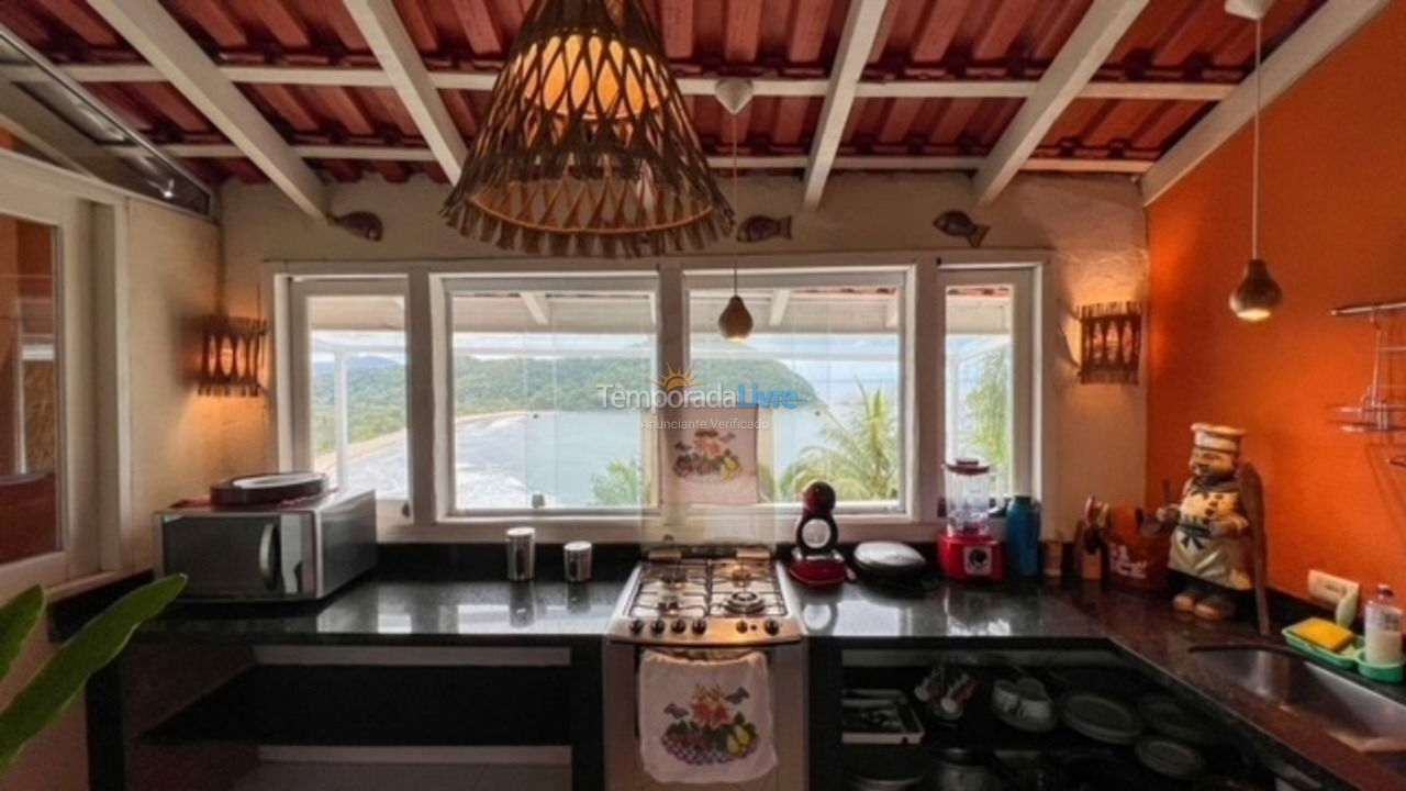 House for vacation rental in São Sebastião (Barra do Sahy)