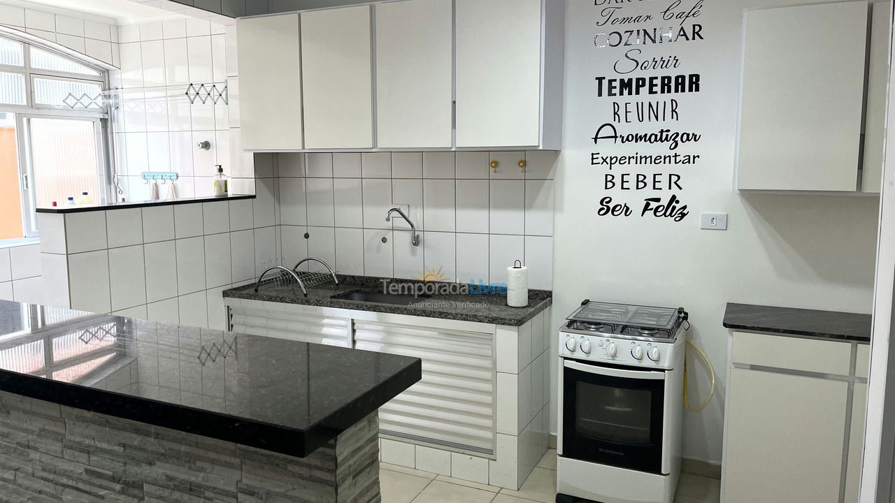 Apartamento para alquiler de vacaciones em Guarujá (Enseada)