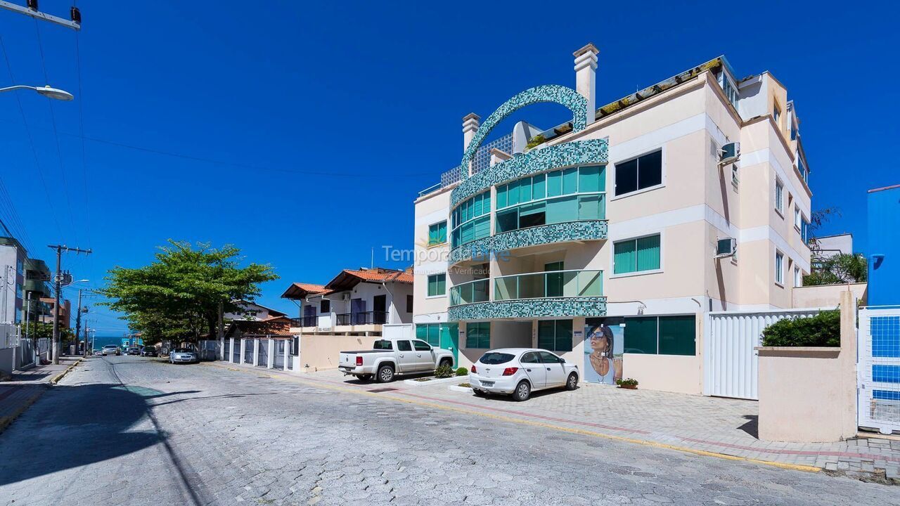 Granja para alquiler de vacaciones em Bombinhas (Praia de Bombas)