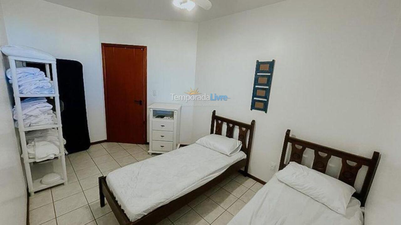 Apartamento para aluguel de temporada em Florianopolis (Praia dos Ingleses)