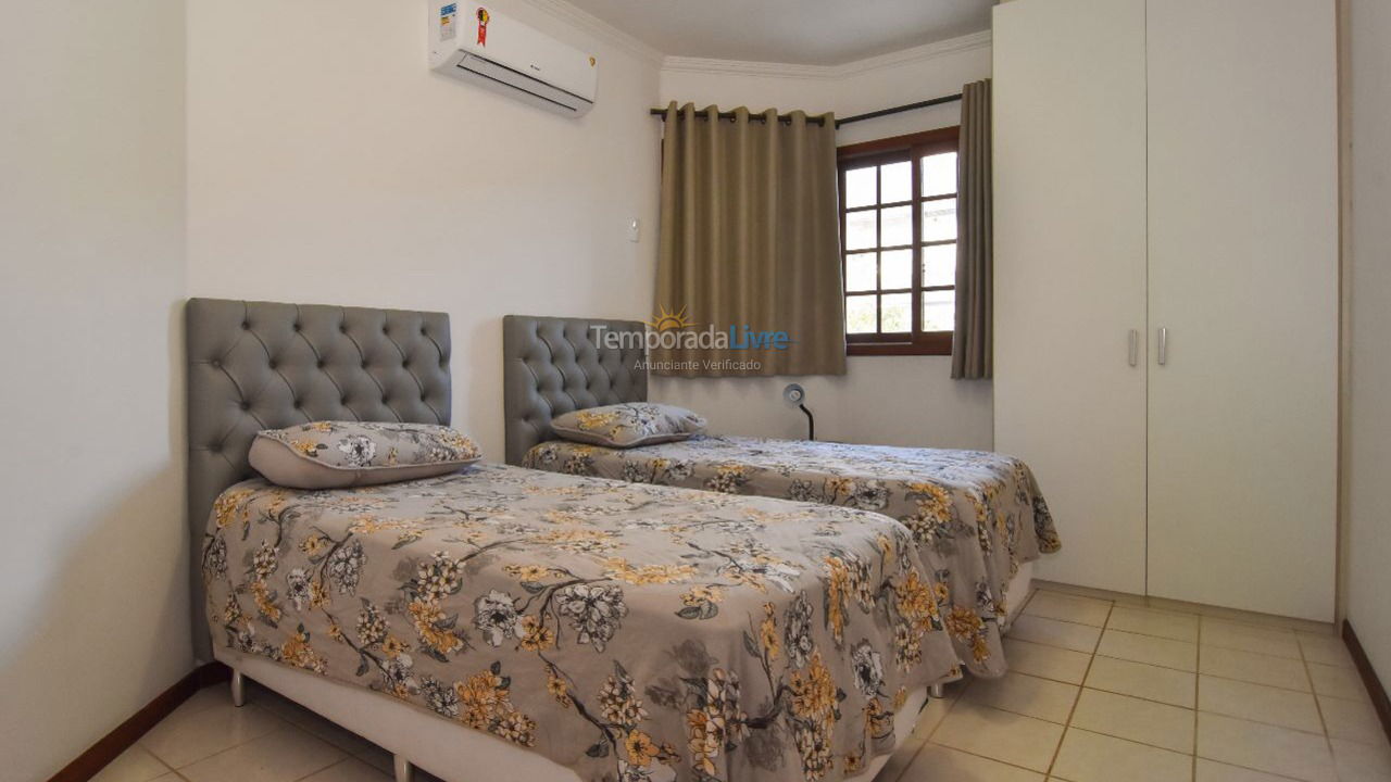 Casa para alquiler de vacaciones em Florianópolis (Jurere Tradicional)