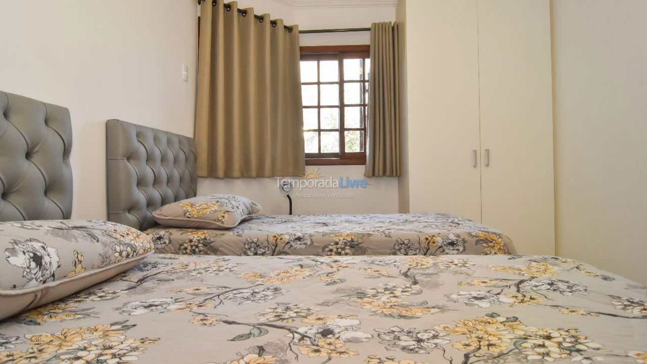 Casa para alquiler de vacaciones em Florianópolis (Jurere Tradicional)