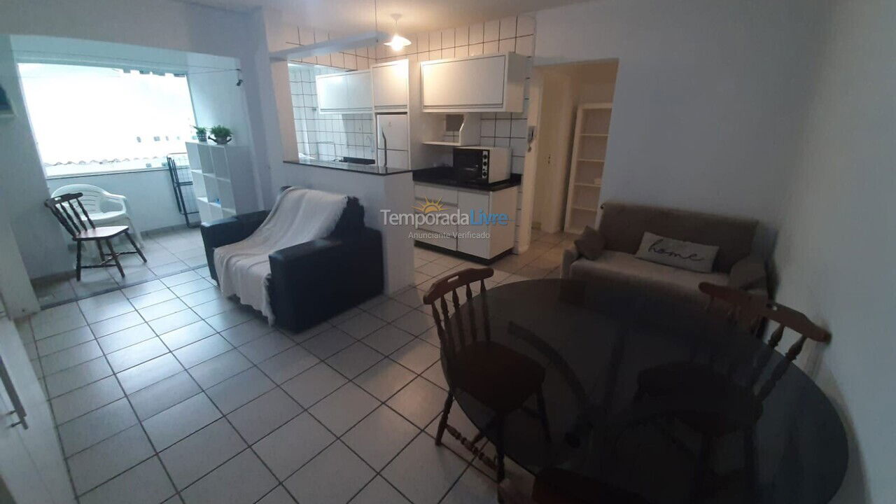 Apartamento para aluguel de temporada em Florianopolis (Canasvieiras)