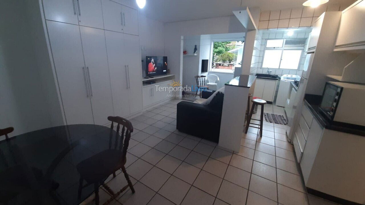 Apartamento para aluguel de temporada em Florianopolis (Canasvieiras)