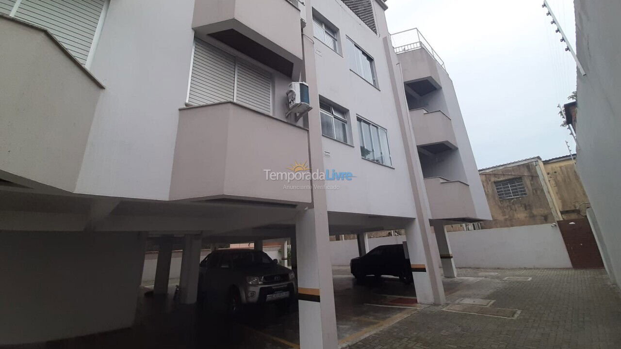 Apartamento para aluguel de temporada em Florianopolis (Canasvieiras)