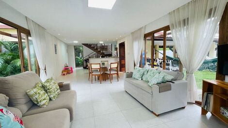 Casa de alto padrão, 5 suítes, por R$ 2.500/dia - Praia do Forte