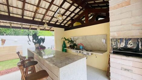 Casa de alto padrão, 5 suítes, por R$ 2.500/dia - Praia do Forte