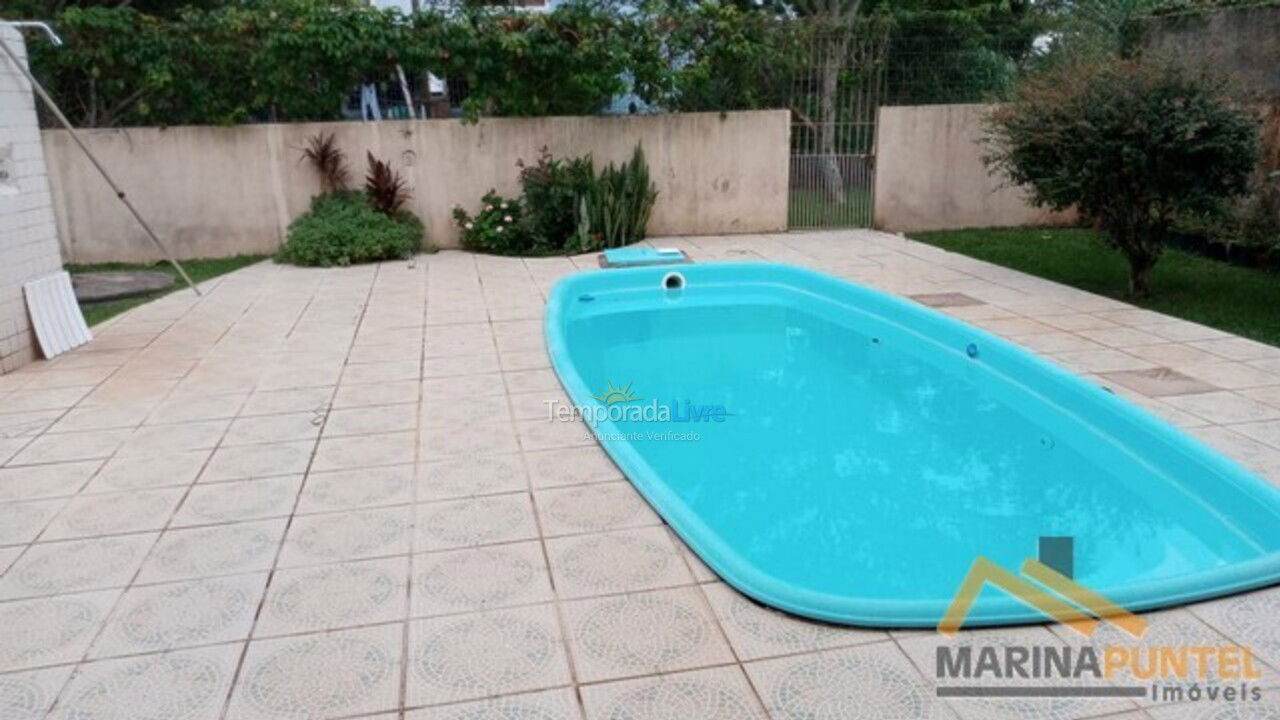 House for vacation rental in Florianópolis (Jurere Tradicional)