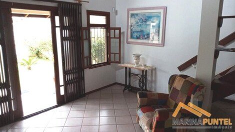 7003 - House in Jurerê for vacation rental!!