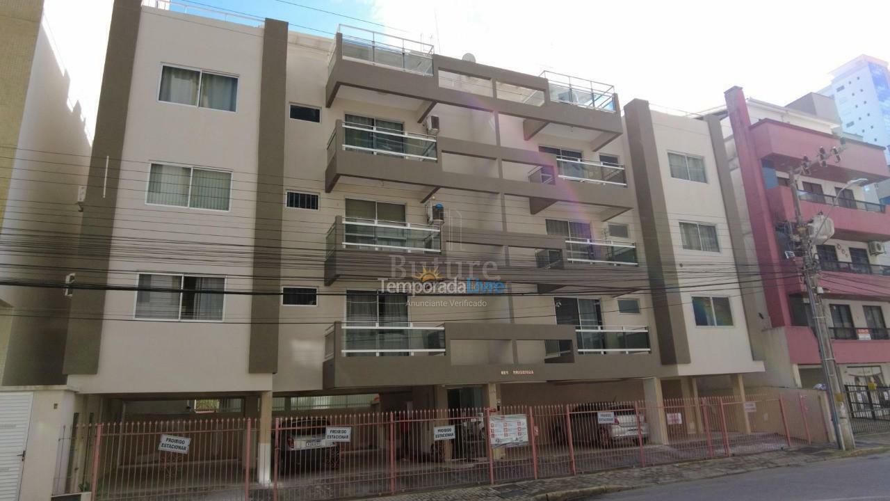 Apartamento para aluguel de temporada em Itapema (Meia Praia)