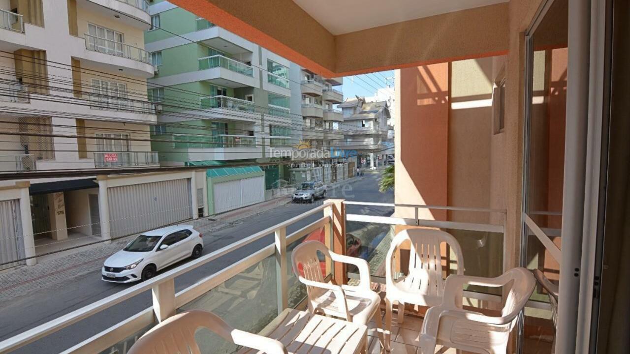 Apartamento para aluguel de temporada em Itapema (Meia Praia)