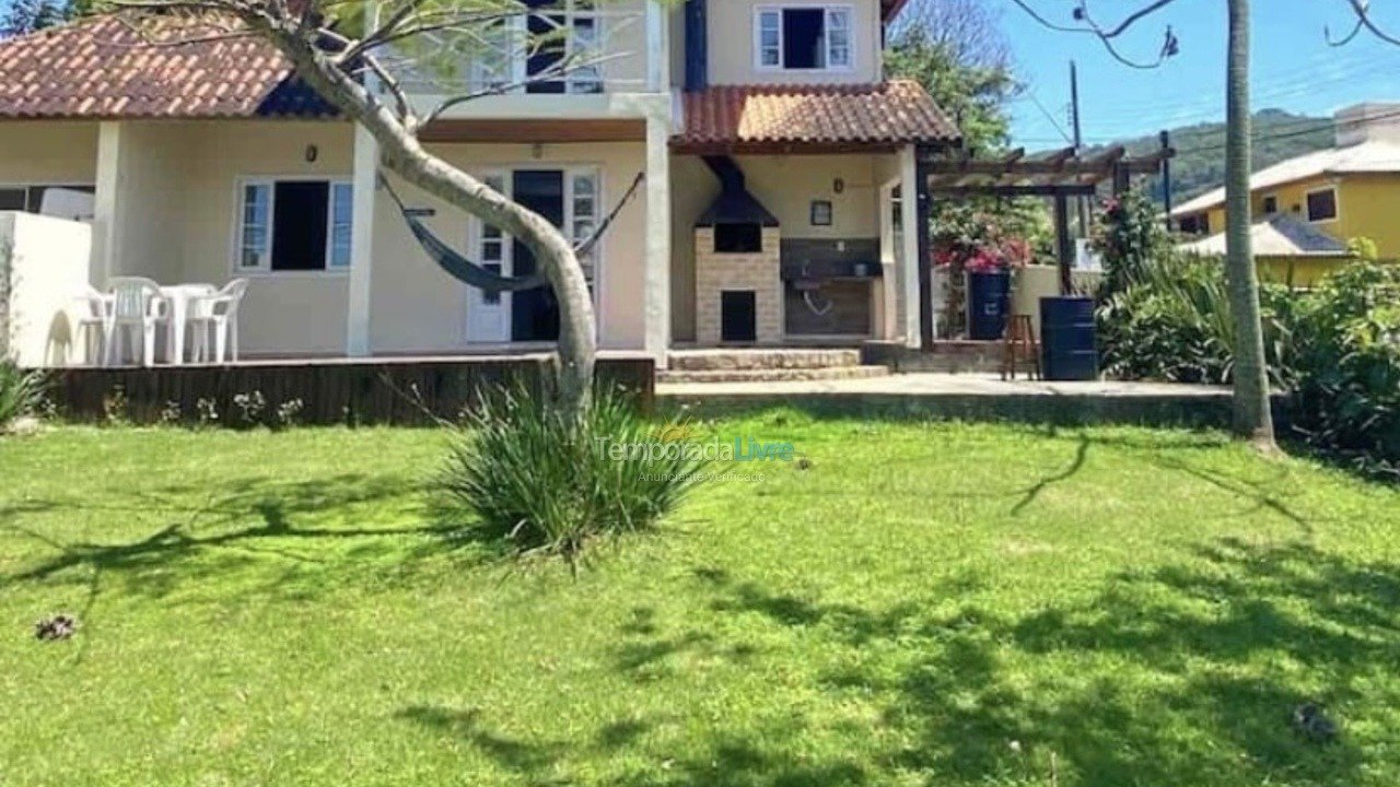 Casa para aluguel de temporada em Florianópolis (Novo Campeche)
