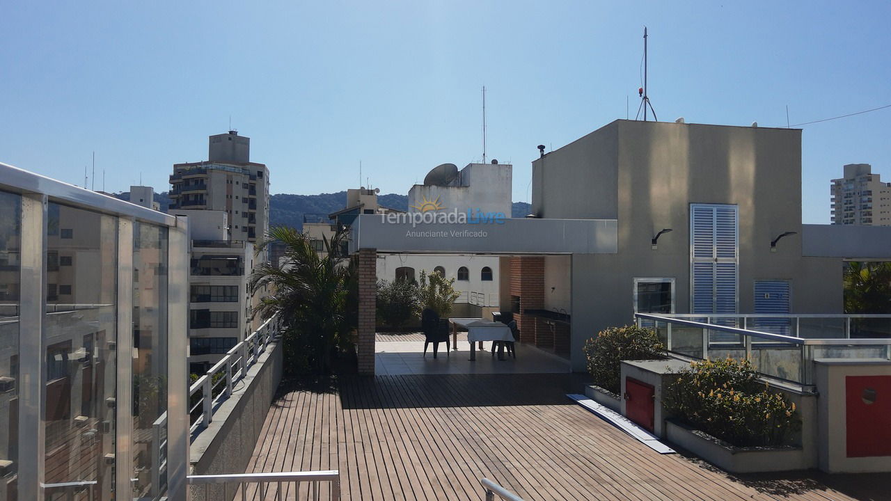 Apartment for vacation rental in Guarujá (Enseada)