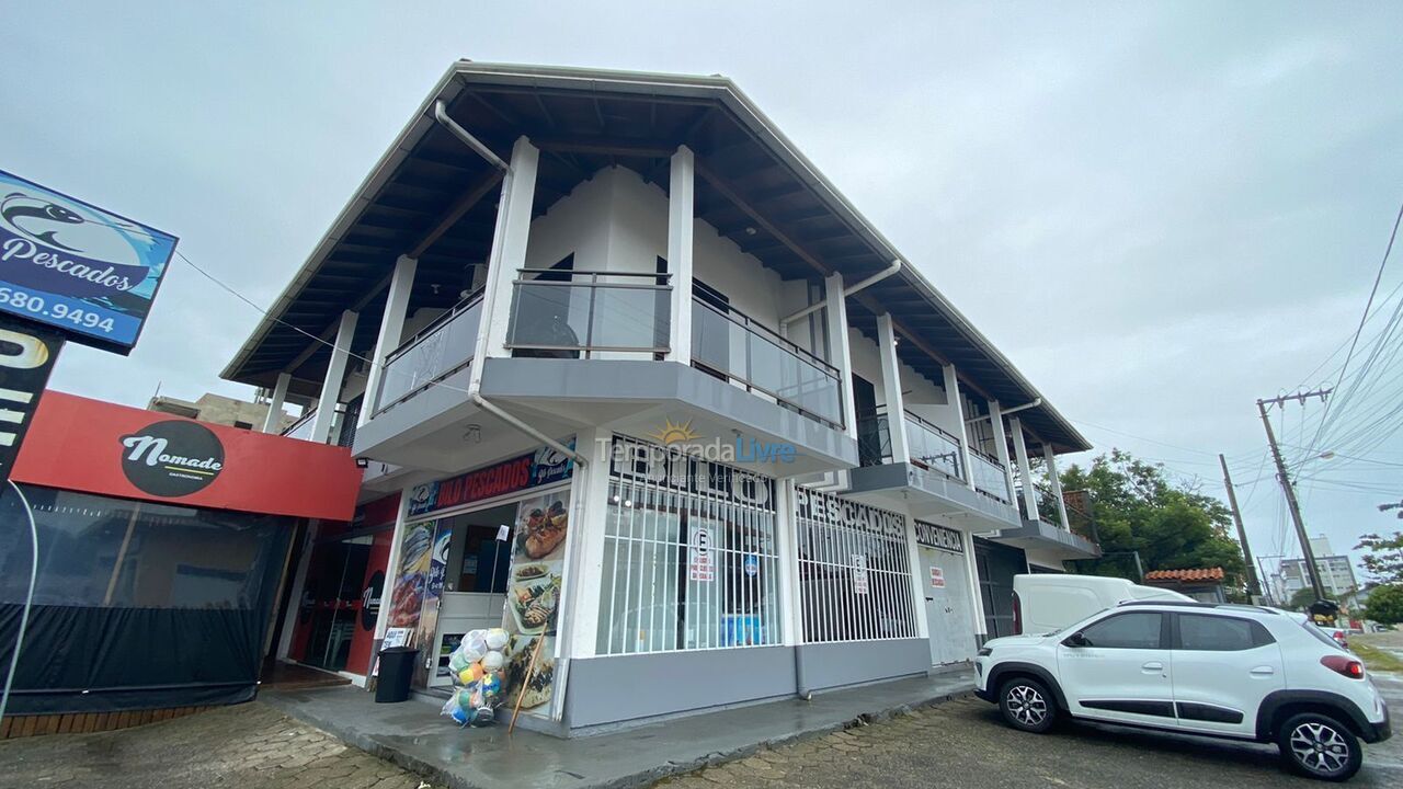 Apartamento para aluguel de temporada em Bombinhas (Canto Grande)