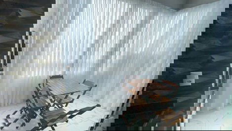 Excelente cobertura em Mariscal com vista para o mar