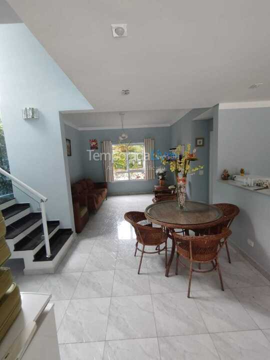 Casa para alquiler de vacaciones em Bertioga (Praia de Guaratuba)