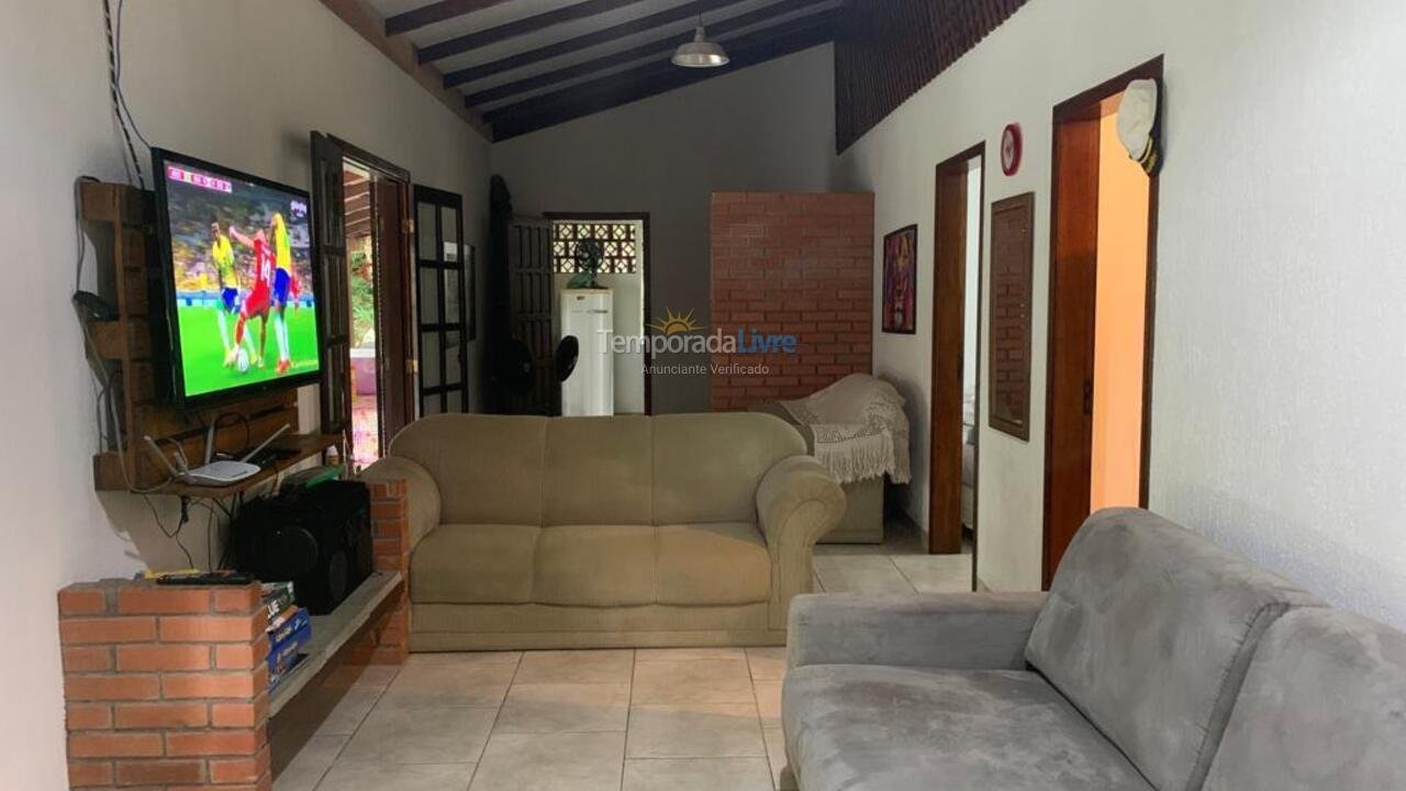 House for vacation rental in Guaratuba (Balneário Prainha)