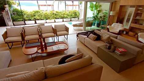 HOUSE INSIDE A CONDOMINIUM ON JUQUEHY BEACH