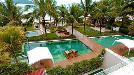 HOUSE INSIDE A CONDOMINIUM ON JUQUEHY BEACH