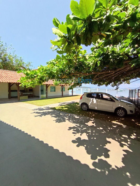 Casa para alquiler de vacaciones em Governador Celso Ramos (Fazenda da Armação)