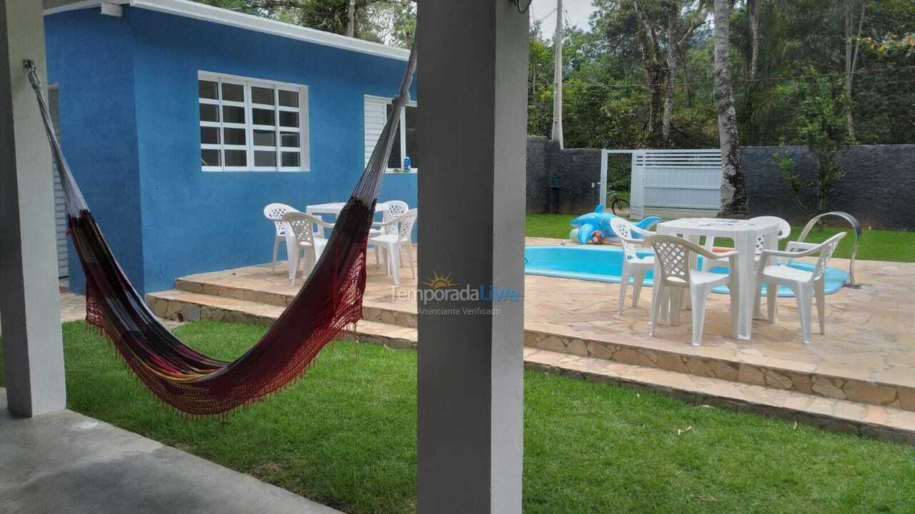 Casa para alquiler de vacaciones em Caraguatatuba (Praia da Cocanha)