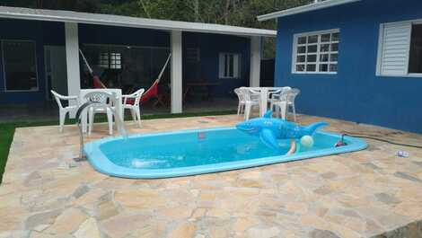 Casa de playa en comunidad completamente cerrada
