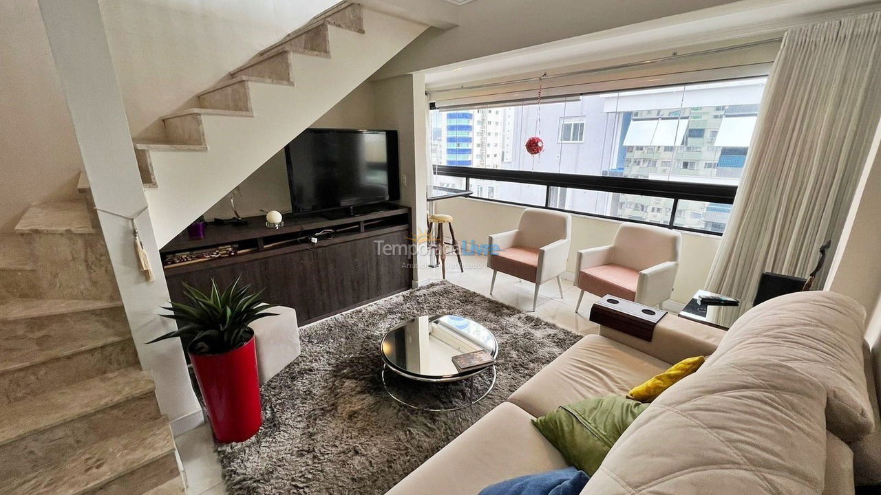 Apartamento para aluguel de temporada em Balneário Camboriú (Praia Central)