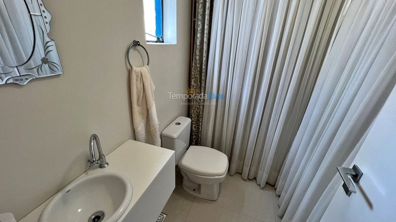 Apartamento para aluguel de temporada em Balneário Camboriú (Praia Central)