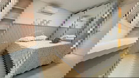 AP60L - Apartamento 02 suítes 06 pessoas com piscina praia de Mariscal