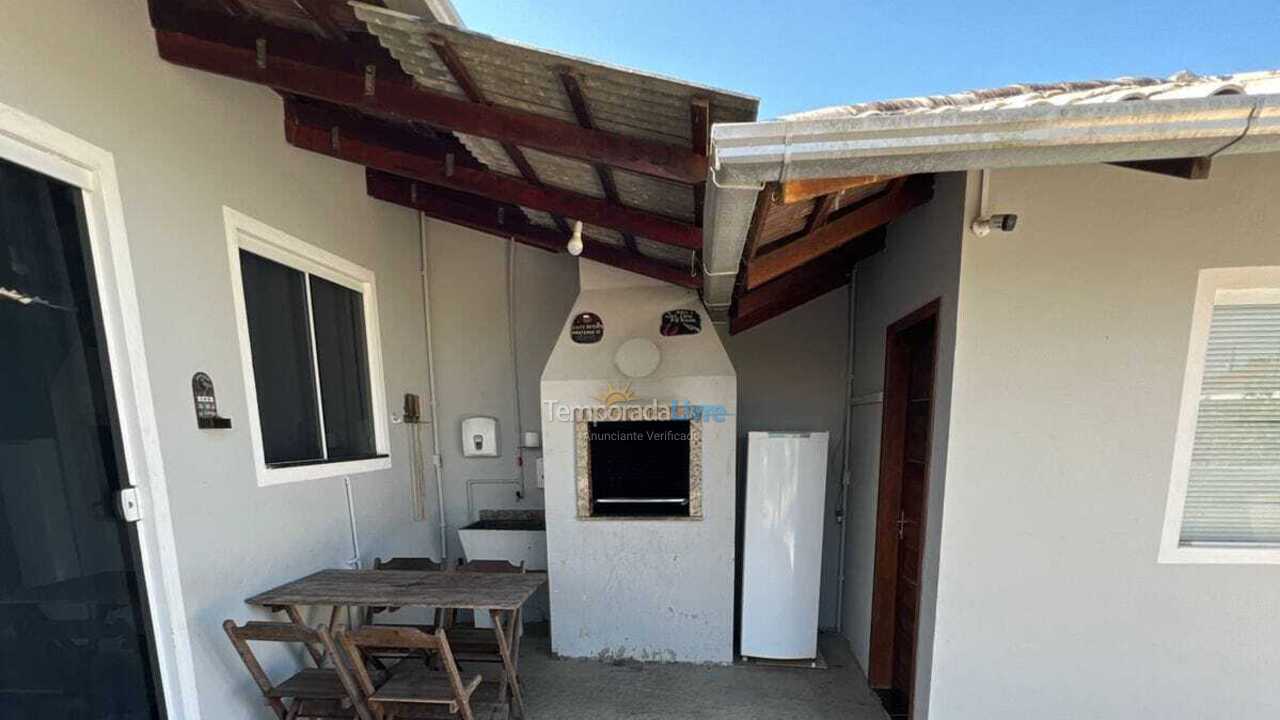 House for vacation rental in Penha (Armação do Itapocoroy)