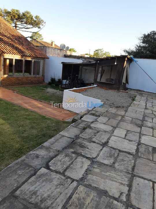 House for vacation rental in Pelotas (Laranjal)