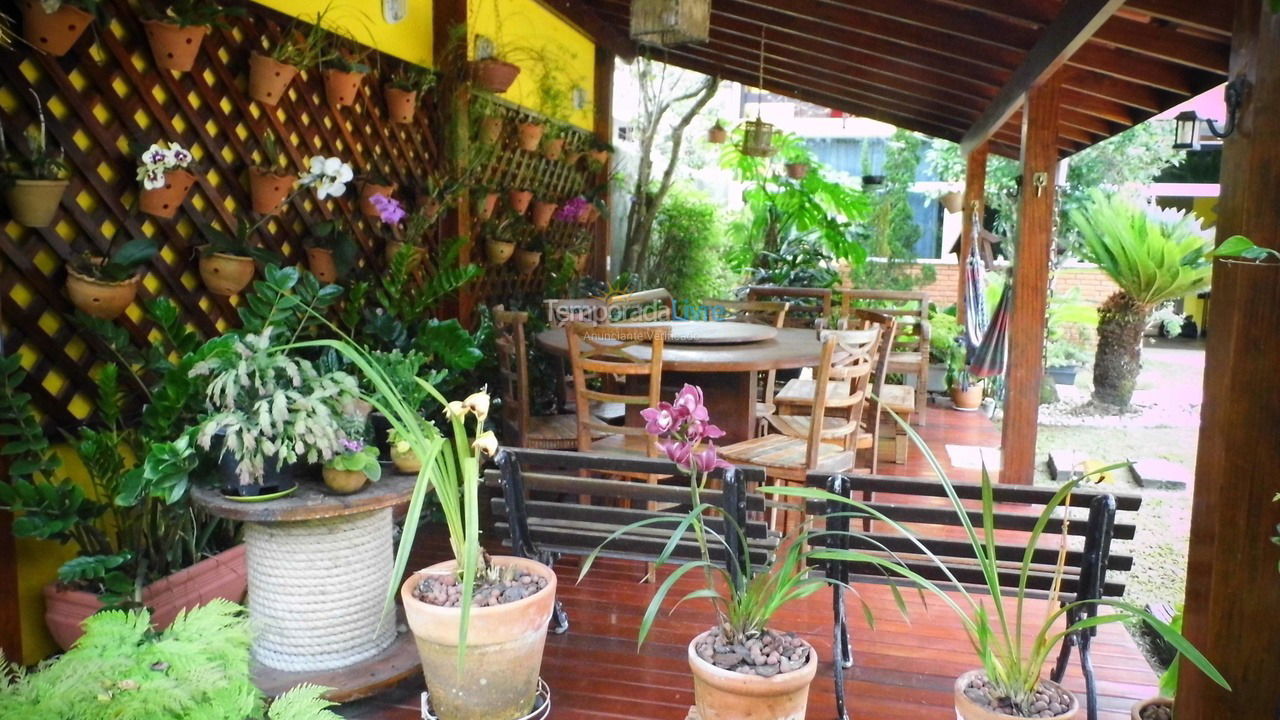 Casa para aluguel de temporada em Ubatuba (Lagoinha)