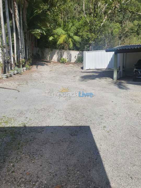 Casa para aluguel de temporada em Balneário Camboriú (Nações)