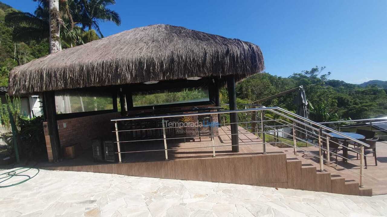 Casa para alquiler de vacaciones em Balneário Camboriú (Nações)