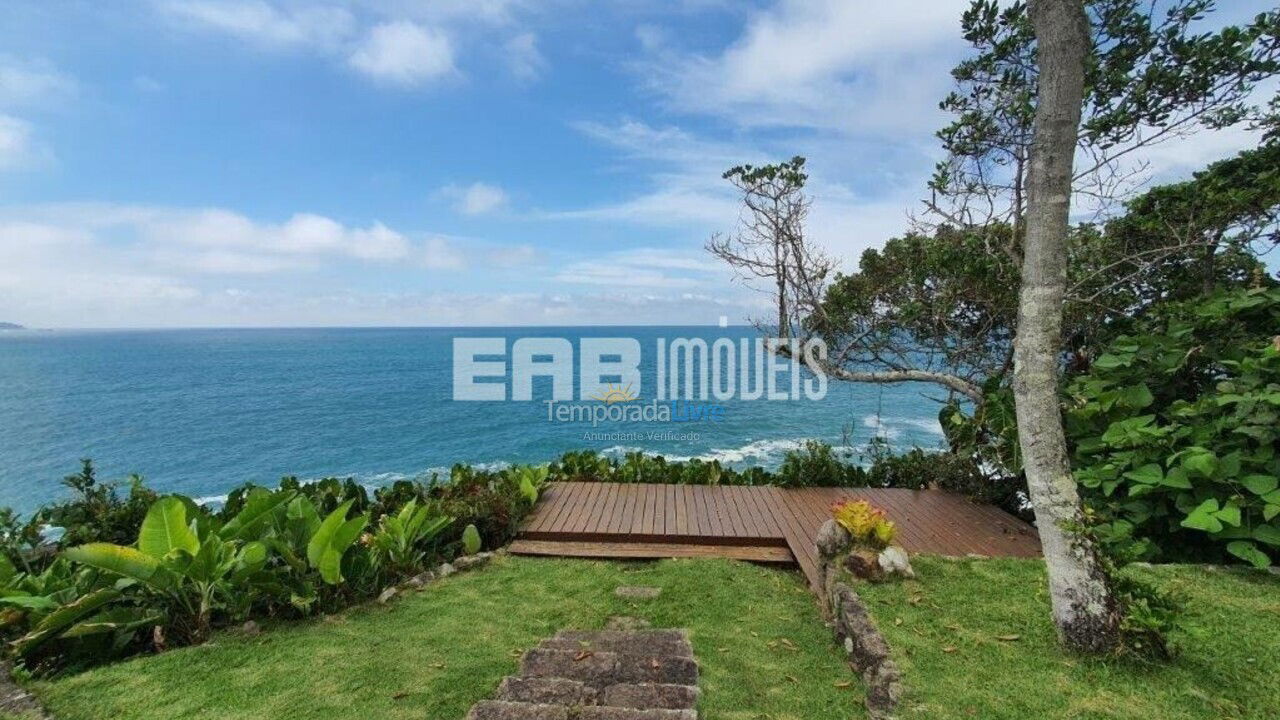 Casa para aluguel de temporada em Ubatuba (Felix)