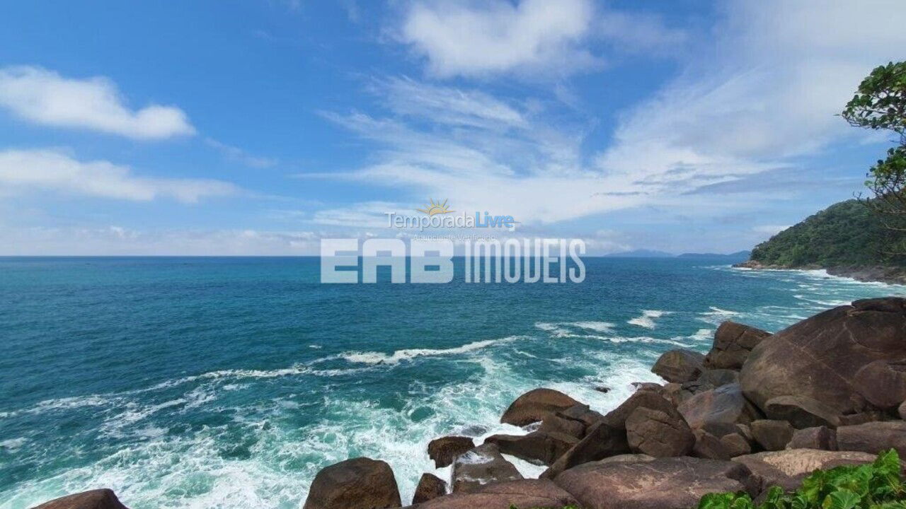 Casa para aluguel de temporada em Ubatuba (Felix)