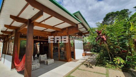 House for 6 people on Itamambuca Beach, Ubatuba