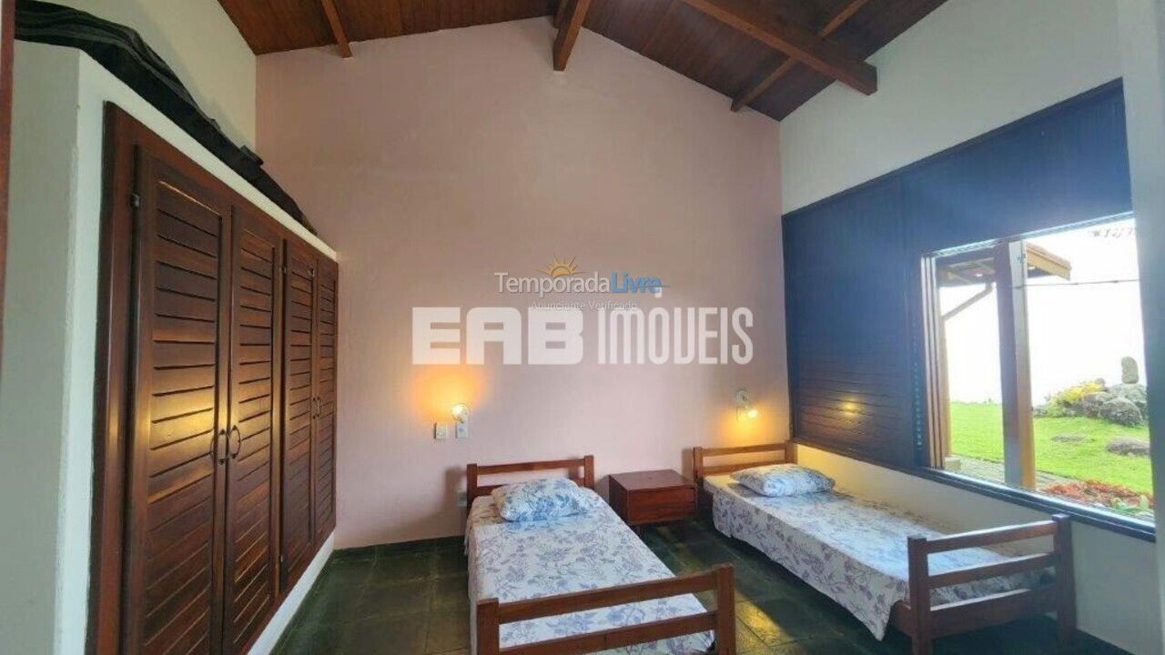 Casa para aluguel de temporada em Ubatuba (Felix)