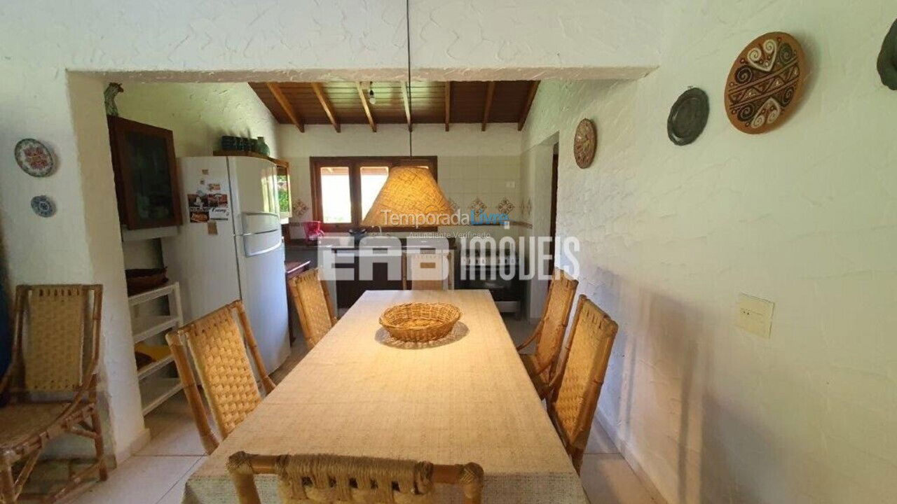 Casa para aluguel de temporada em Ubatuba (Praia de Itamambuca)