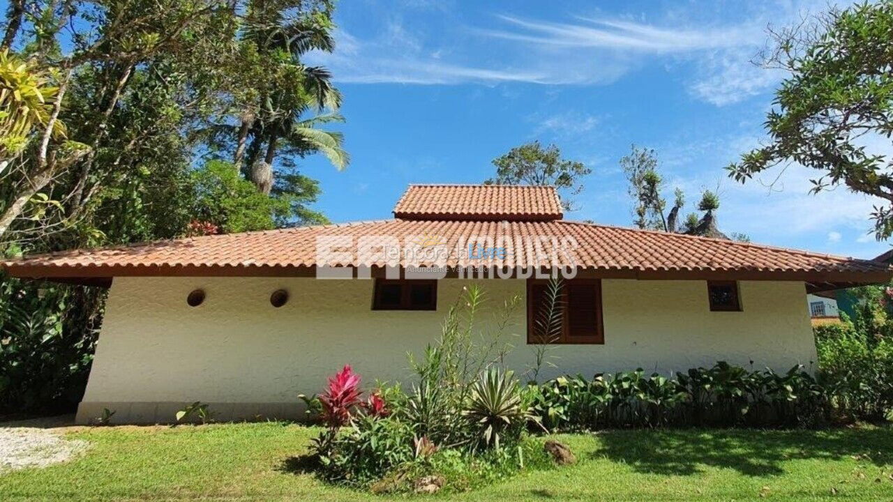 Casa para alquiler de vacaciones em Ubatuba (Itamambuca)