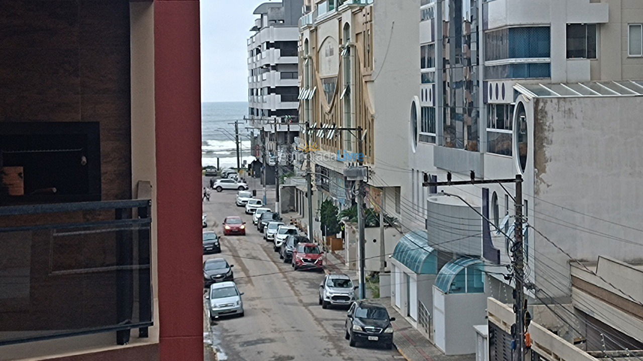 Apartamento para aluguel de temporada em Itapema (Meia Praia)