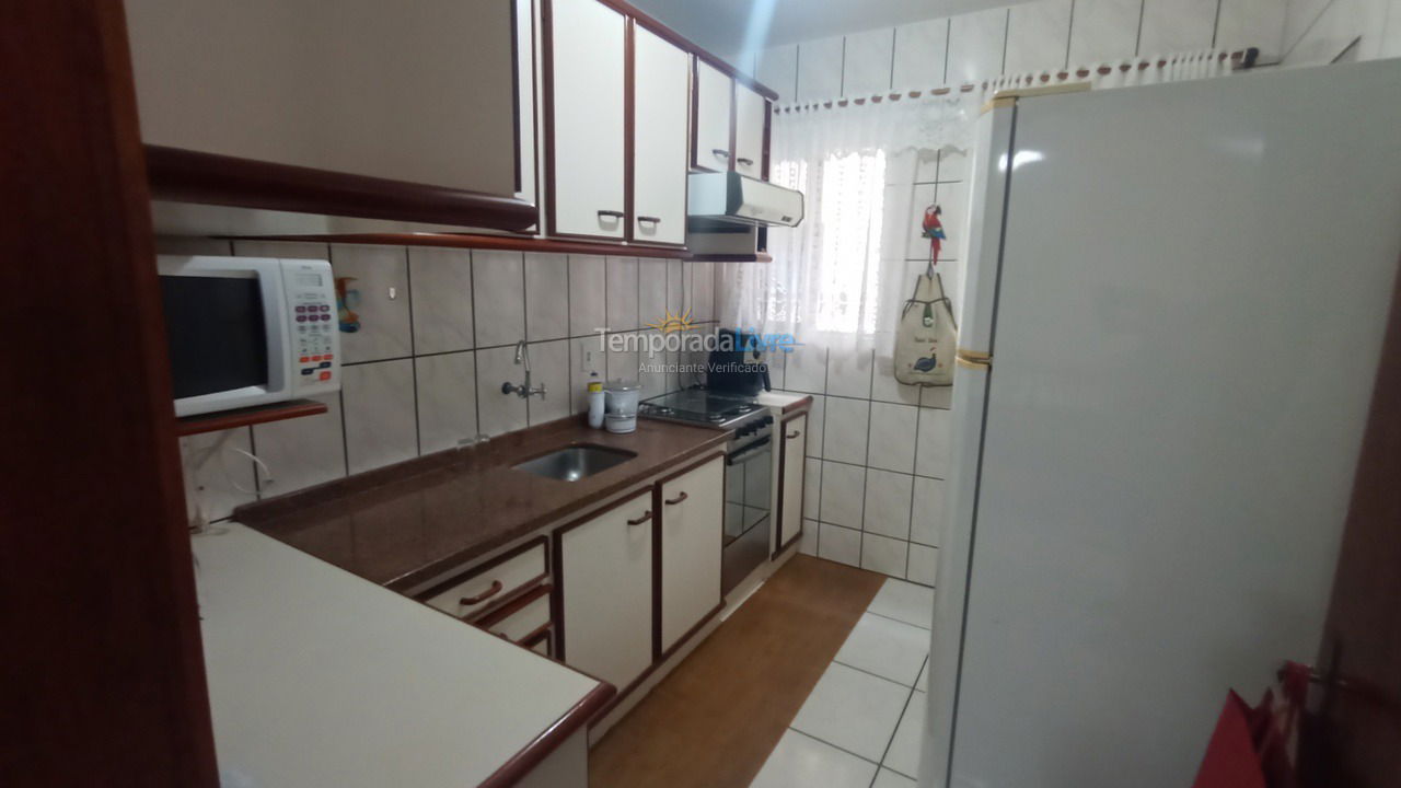 Apartment for vacation rental in Itapema (Meia Praia)