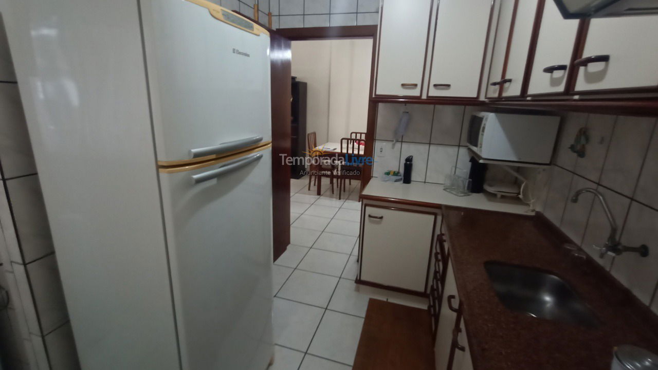 Apartment for vacation rental in Itapema (Meia Praia)