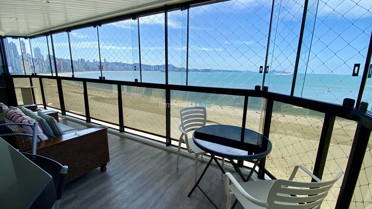 Apartamento para alquiler de vacaciones em Balneário Camboriú (Praia Central)