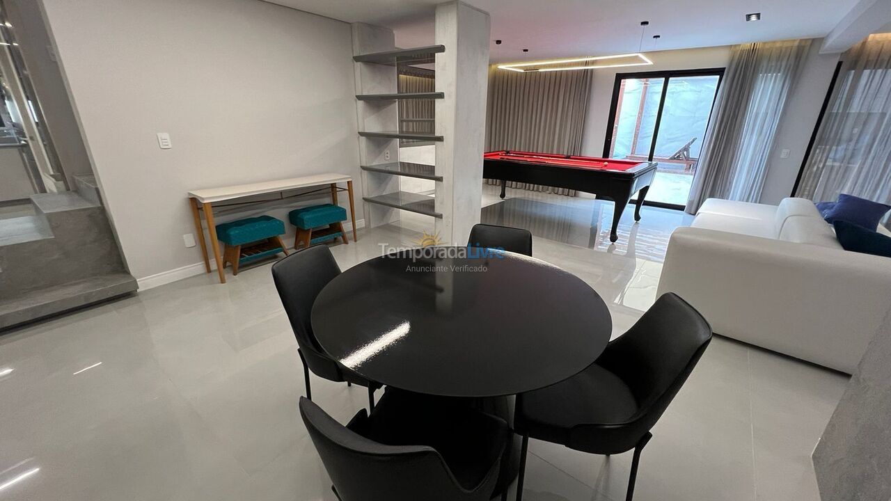 Casa para alquiler de vacaciones em Florianopolis (Jurerê Internacional)