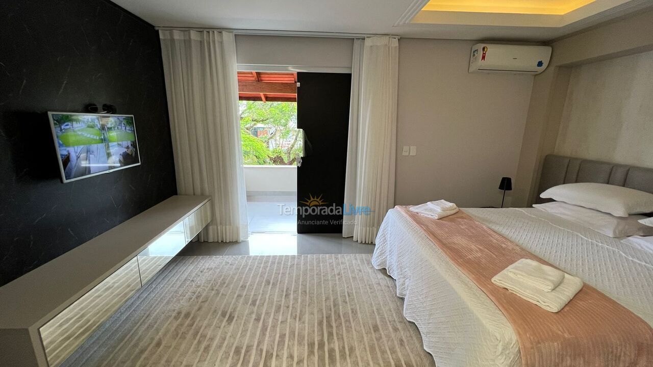 Casa para alquiler de vacaciones em Florianopolis (Jurerê Internacional)