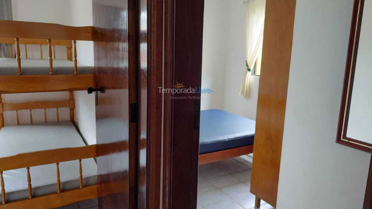 Apartamento para aluguel de temporada em Ubatuba (Praia Grande)