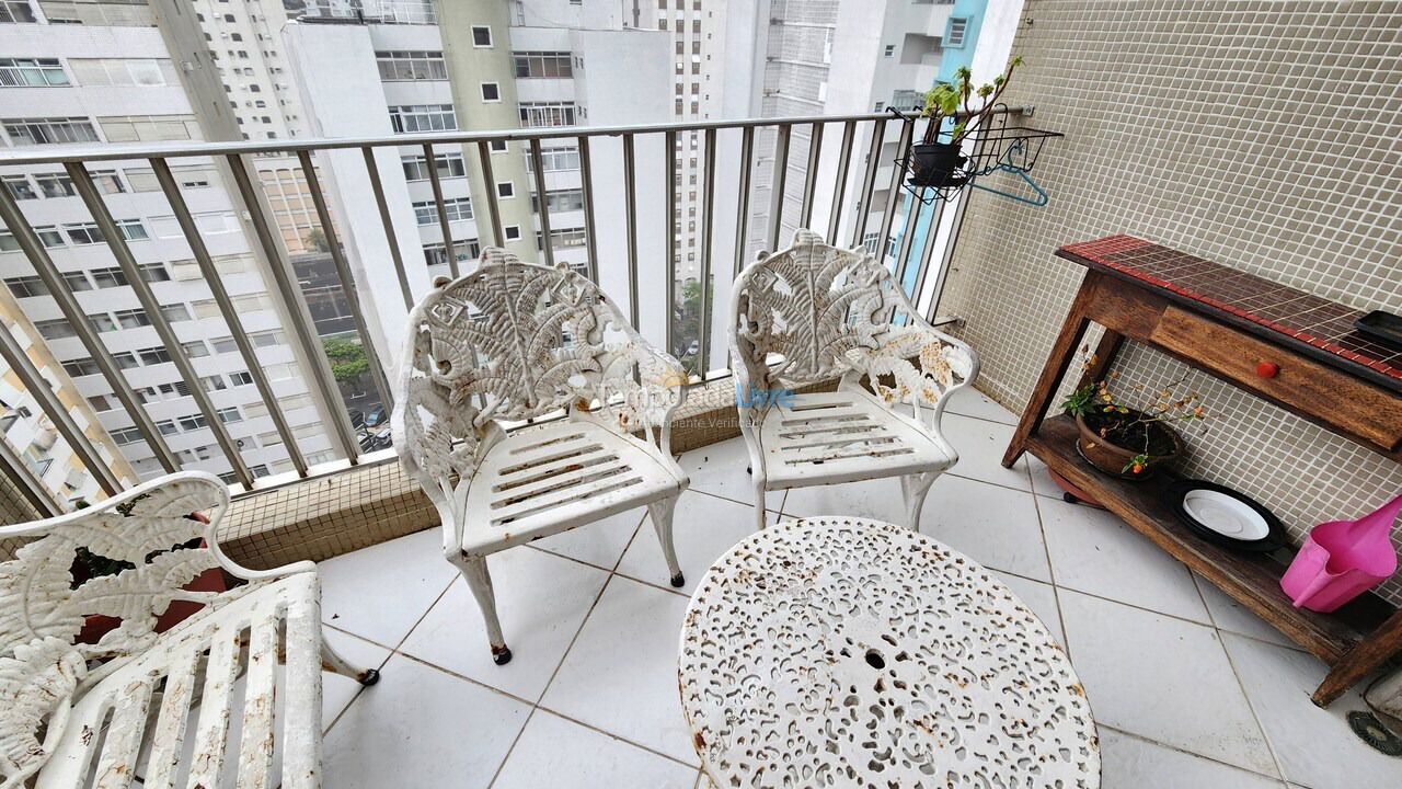 Apartamento para aluguel de temporada em Guarujá (Pitangueiras)