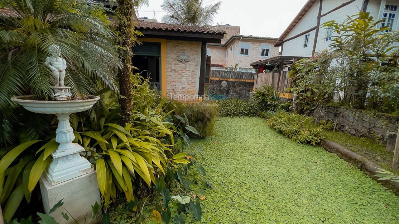 Casa para alquiler de vacaciones em São Sebastião (Juquehy)