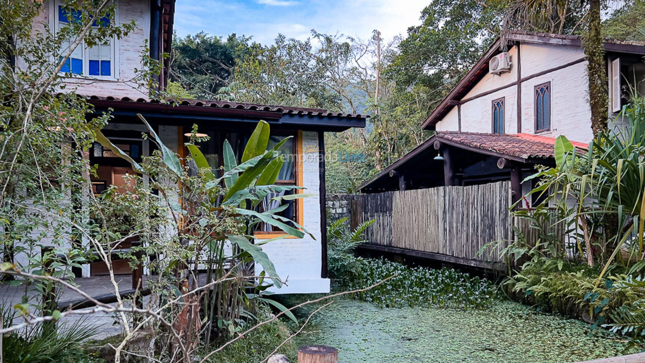 Casa para alquiler de vacaciones em São Sebastião (Juquehy)